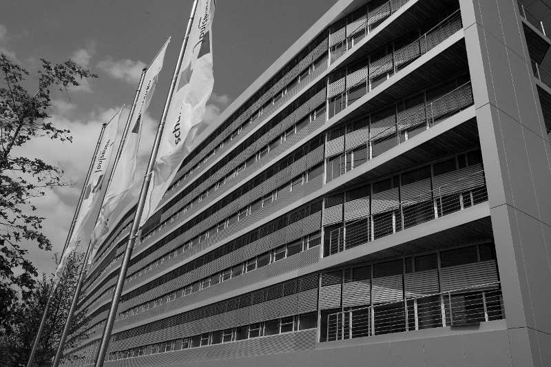 FH_100521_13466zw.jpg - Innenhafen, Duisburg, Ruhrgebied, Deutschland