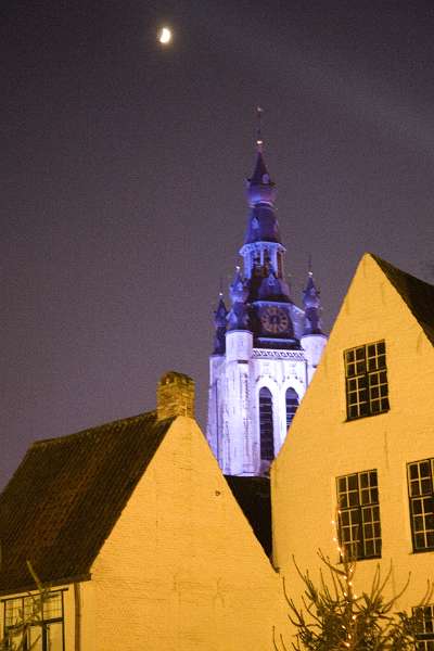 FH_071216_E54924.jpg - Kortrijk Vuurspektakel 16-12-2007 (St Maartenskerk)