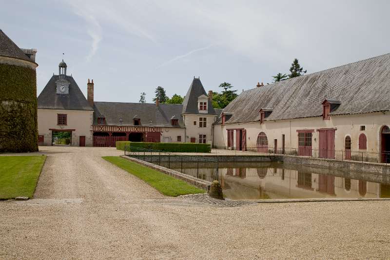 FH_080503_E55212.jpg - Chateau de Chéverny