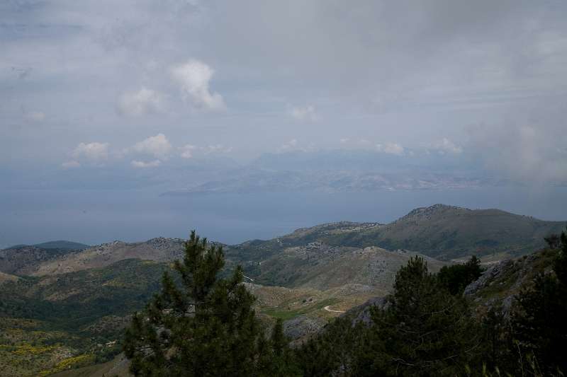 FH_0806_082_5659.jpg - View from Mount Pantokrátor