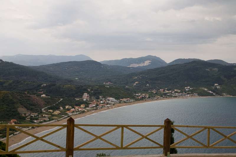 FH_0806_150_5738.jpg - Afiónas - view on the bay of Ágios Geórgios Pagón