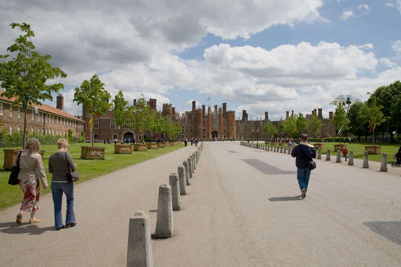 FH_090522_7948.jpg - Hampton Court Palace - Britain