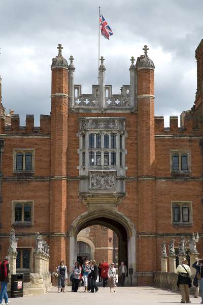 FH_090522_7949.jpg - Hampton Court Palace - Britain