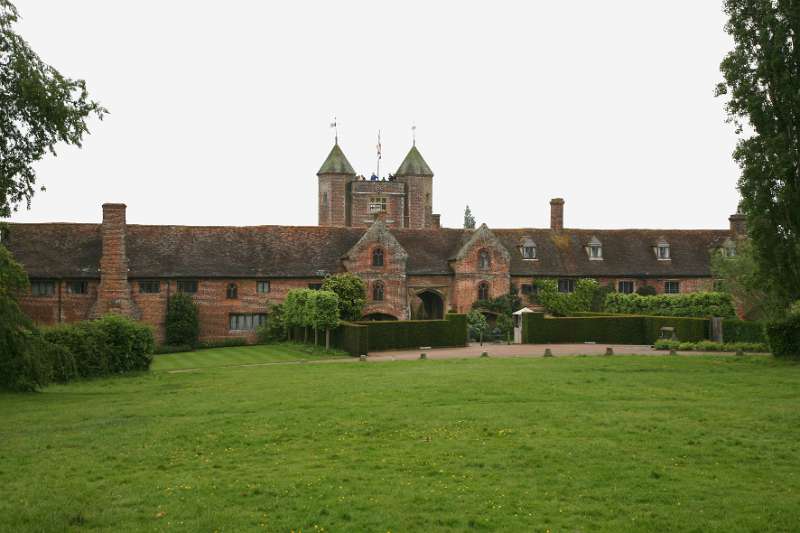 FH_090525_8409.jpg - Sissinghurst Castle Garden