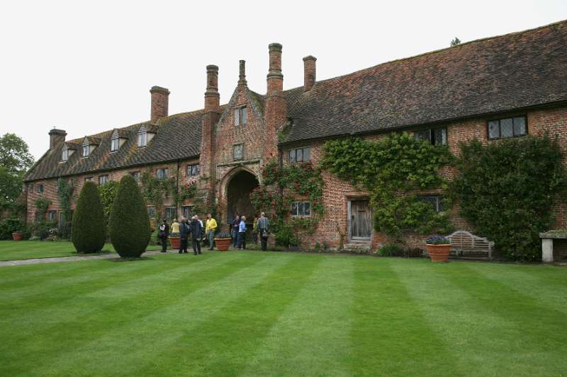 FH_090525_8415.jpg - Sissinghurst Castle Garden - The Library