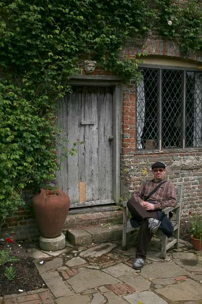 FH_090525_8489.jpg - Sissinghurst Castle Garden - The South Cottage