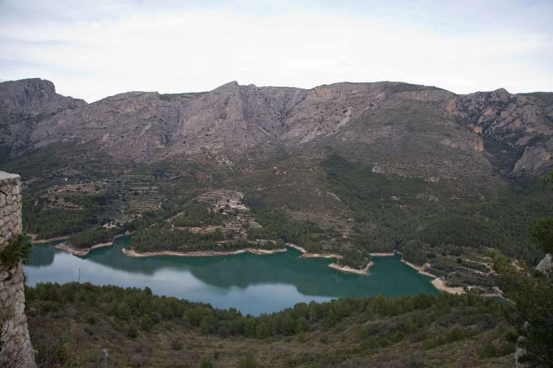 FH_091228_10949.jpg - Embassament de Guadalest - Costa Blanca - Spain