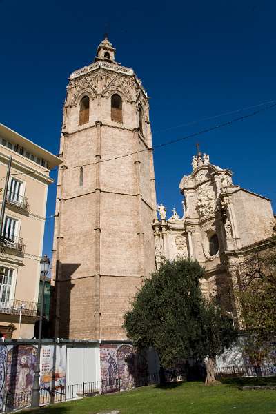 FH_100106_11120.jpg - Catedral de Valencia y El Miguelete - Valencia - Spain