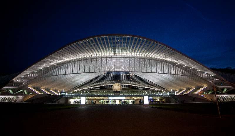 FH_110324_16282.jpg - Luik - Station Guillemins - Architect Santiago Calatrava