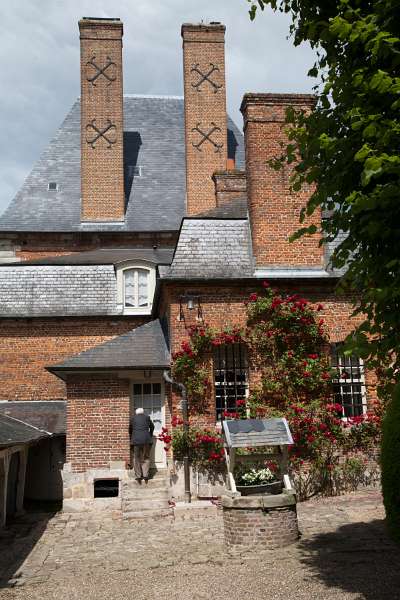 Veules_132.JPG - Ermenouville, Côte d'Albâtre, Normandie, France - Chateau Mesnil Geoffroy