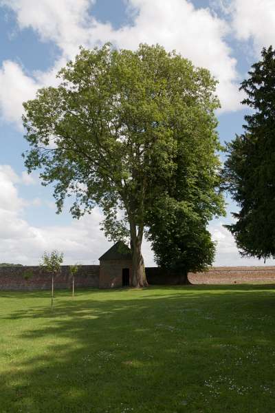 Veules_167.JPG - Ermenouville, Côte d'Albâtre, Normandie, France - Chateau Mesnil Geoffroy