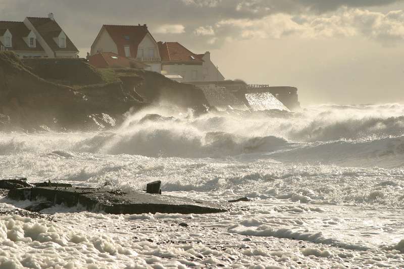 FH_WC_0177.jpg - Stormy weather at Cap Gris-Nez (France)